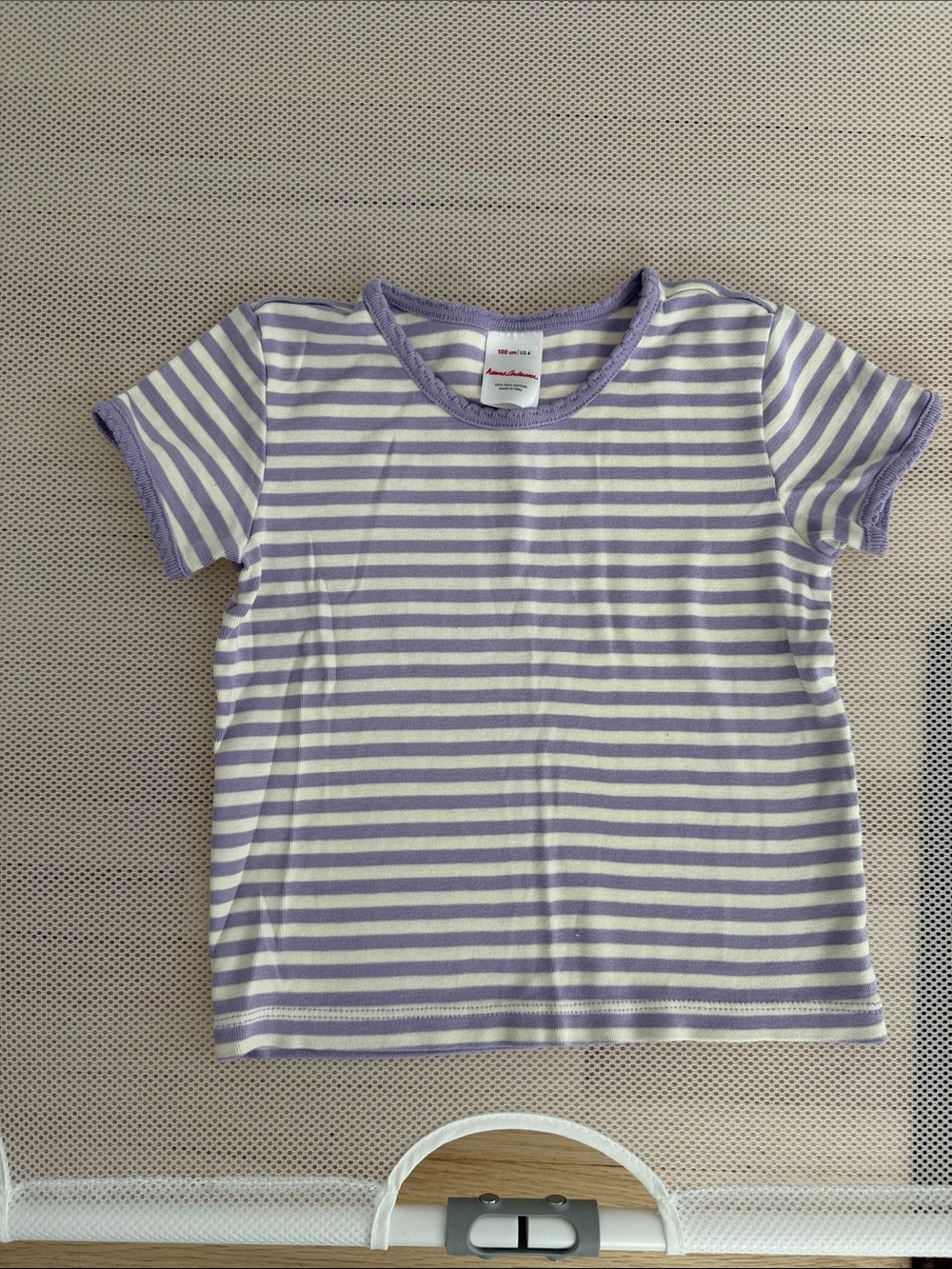 Hanna Andersson girls lavender stripe t-shirt size 4